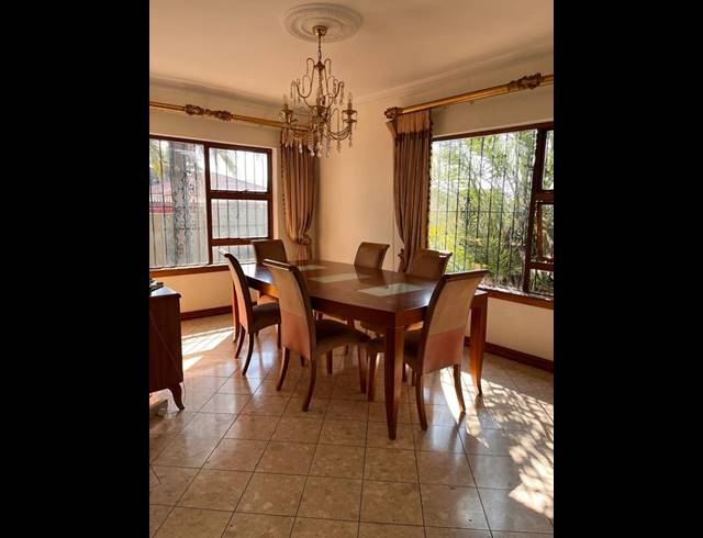 3 BEDROOM HOUSE FOR SALE IN KENSINGTON